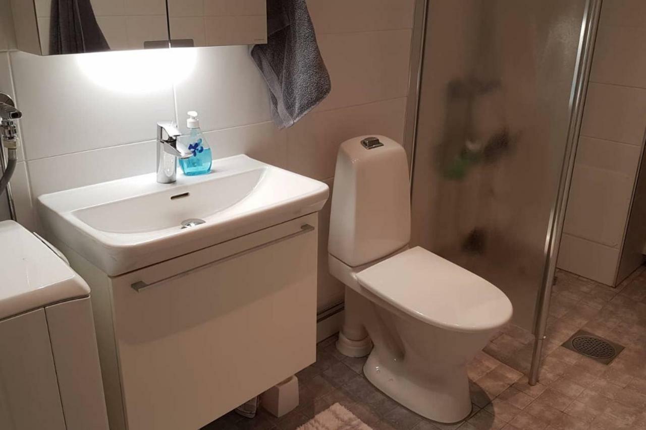 Kaunis Valoisa 3 Krs Pikkukaksio Vantaa Koivukylae Apartment Екстериор снимка